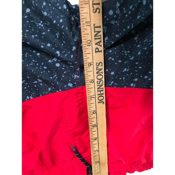 Wonder Nation Boys Swim trunk, red and black,  Boys Size XL/XG14-16) - Picture 6 of 8